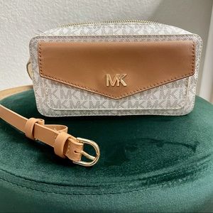 Michael Kors Belt Bag